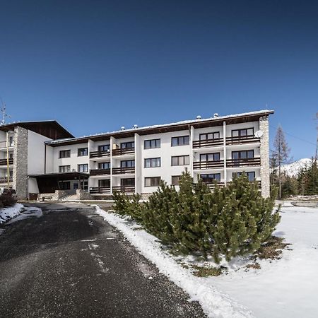 Vysoké Tatry Apartman Pod Gerlachom S Wellness מראה חיצוני תמונה